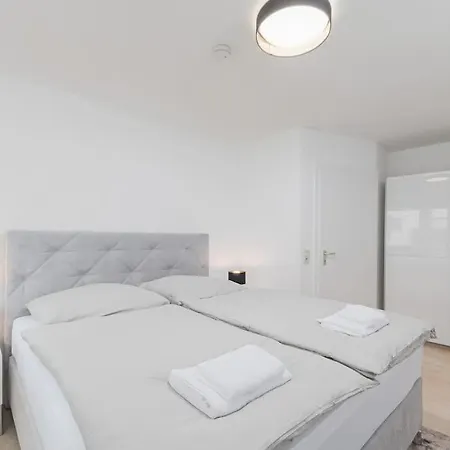 Apartment S02 Exclusive City 2room Dream